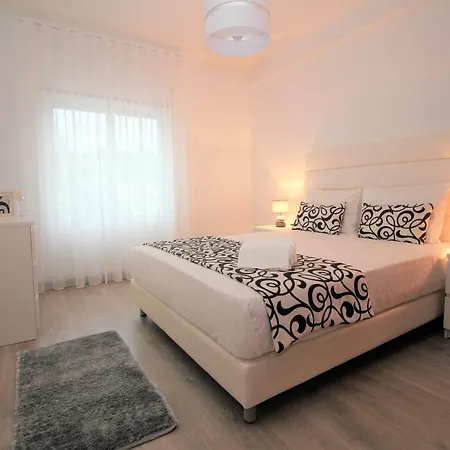 Gaivota Holidays Lägenhet Nazaré